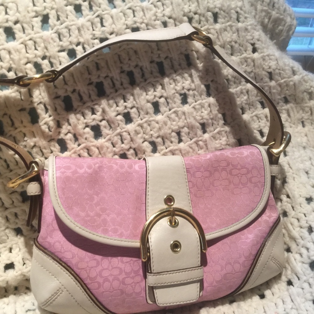 Authentic Coach purse. Pink lavender